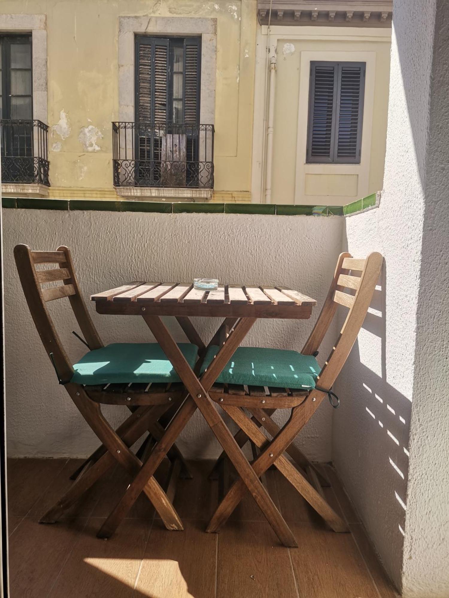 Apartamento Centrico En Calella Exteriör bild
