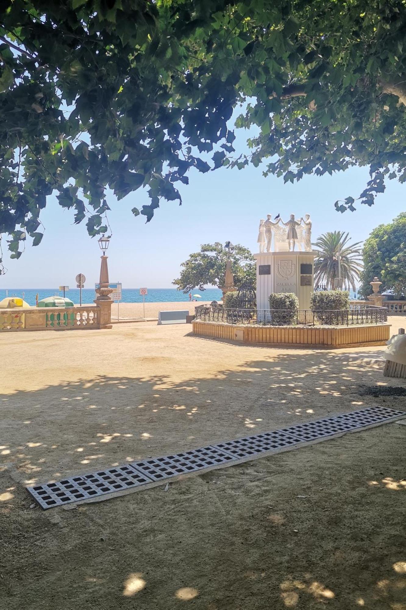 Apartamento Centrico En Calella Exteriör bild
